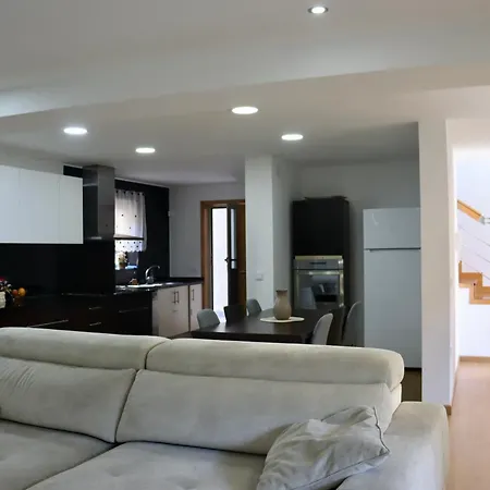 Modern, Quiet & Complete House * Belinho
